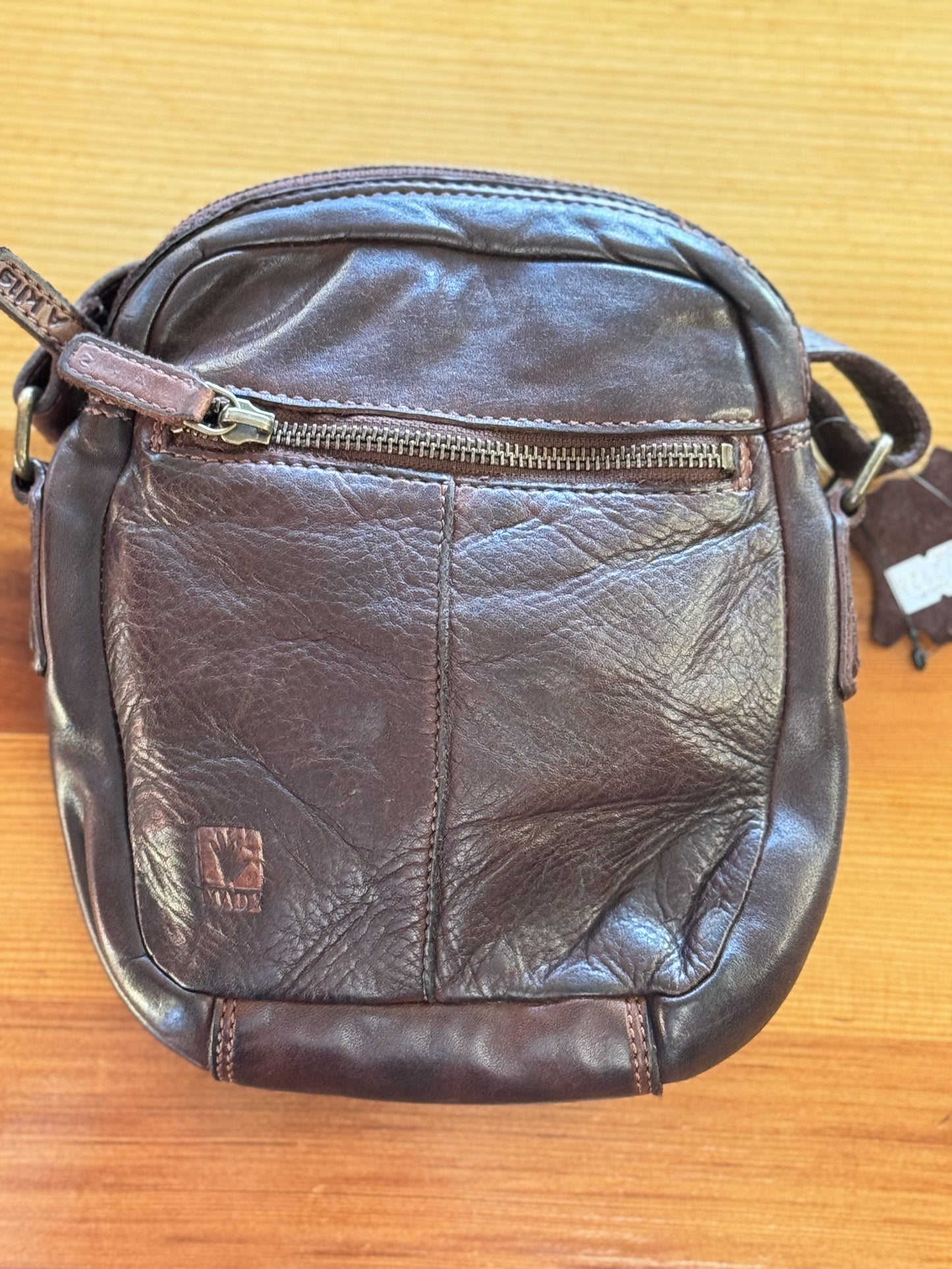 Adrian Klis Crossbody Style 6/2928