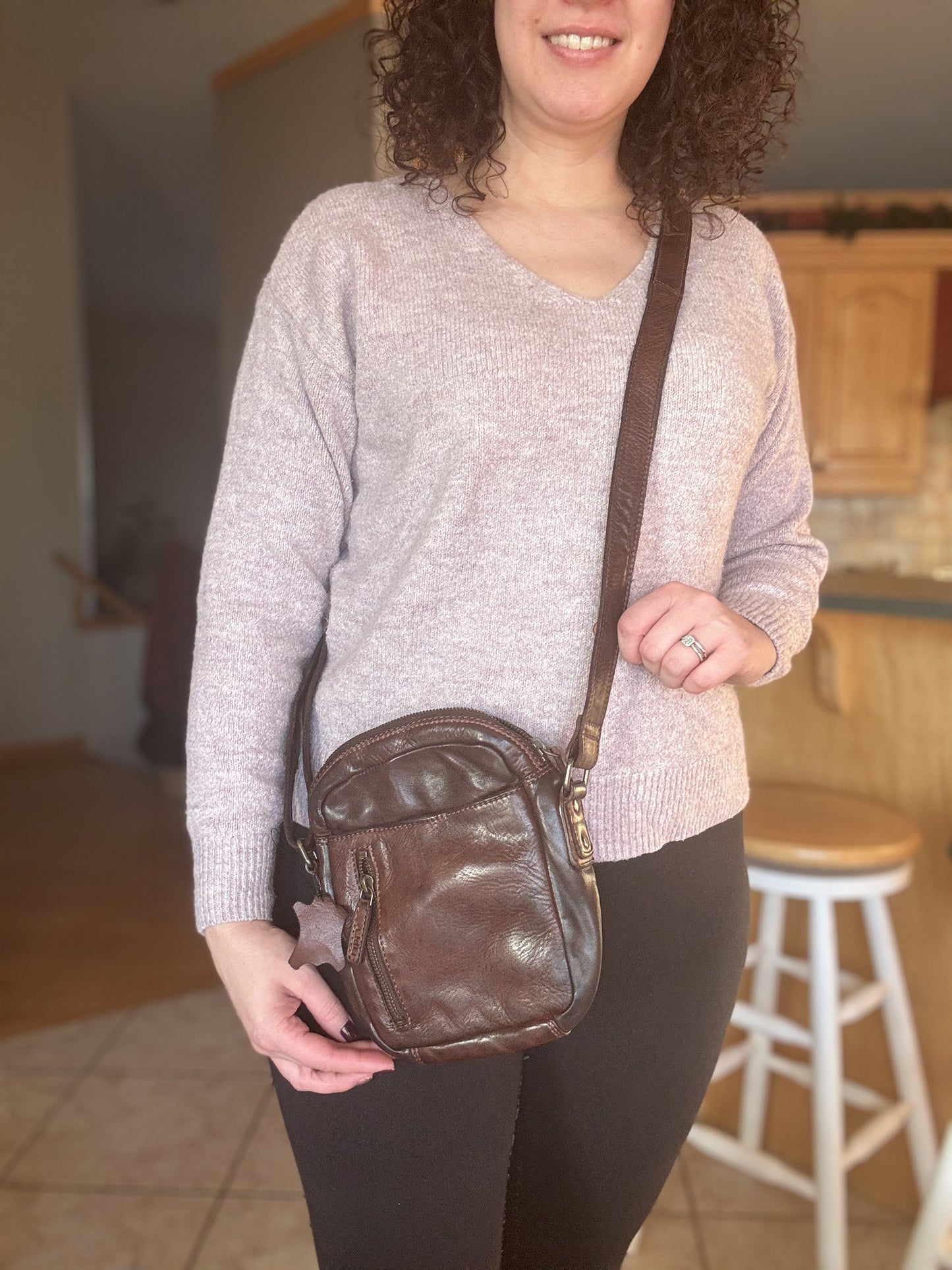 Adrian Klis Crossbody Style 6/2928