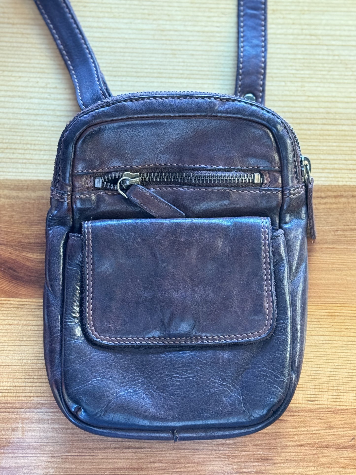 Adrian Klis Crossbody Purse Style 6/2741