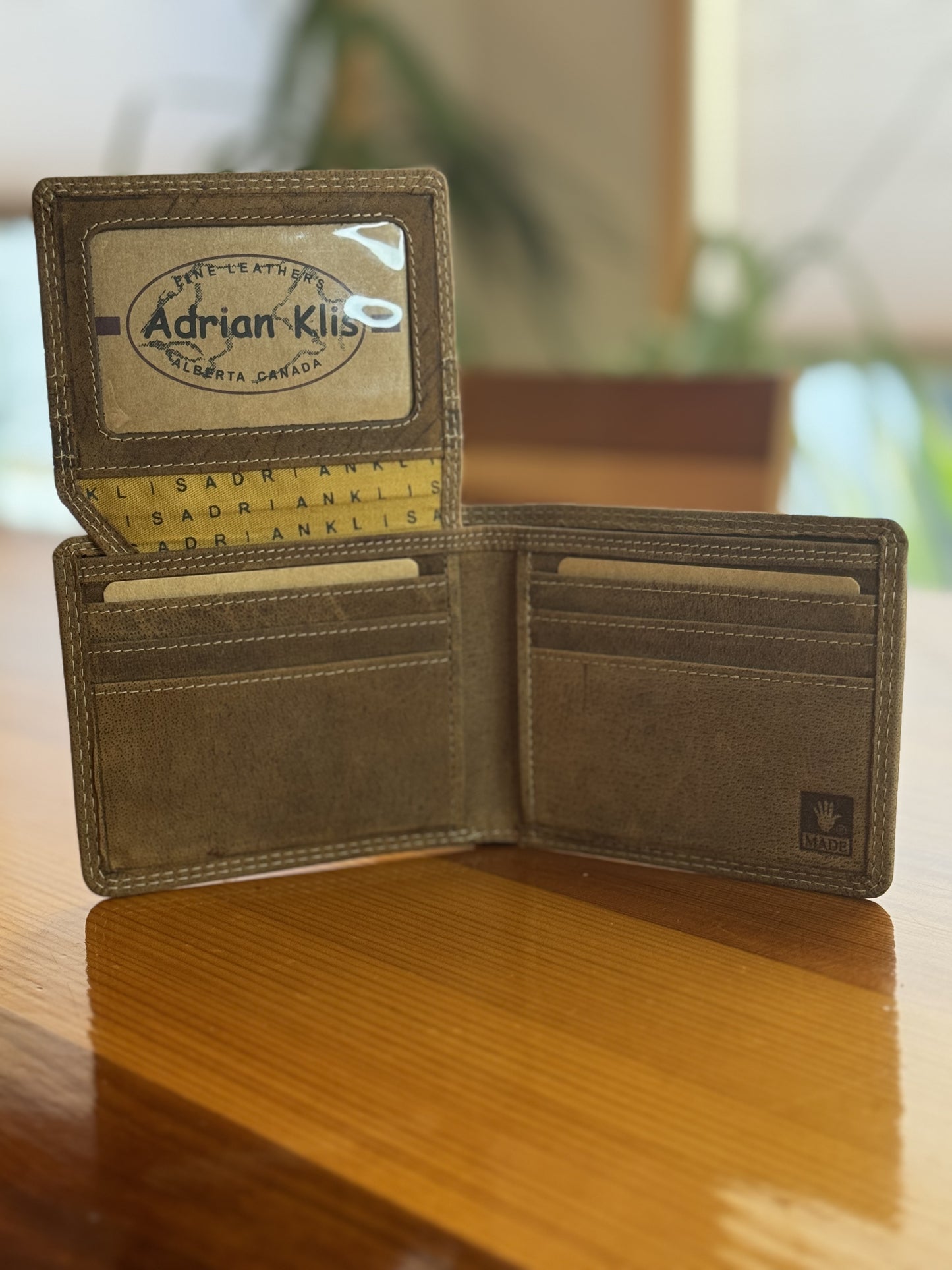 Adrian Klis Wallet Style 212